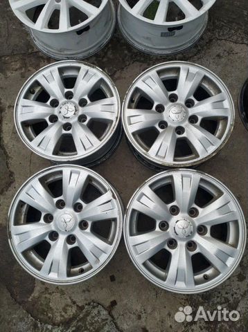 Диски бу оригинал R16 LU на Mitsubishi