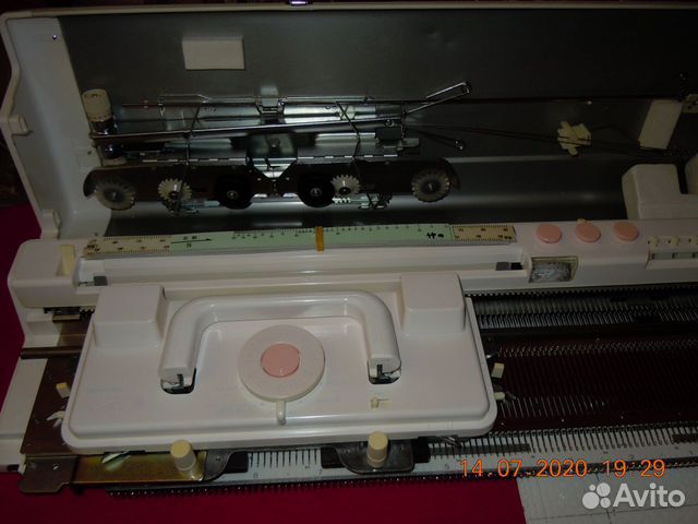 Вязальная машина Сильвер (Silver Reed) SK-700 Вязальная машина Сильвер (Silver Reed) SK-700