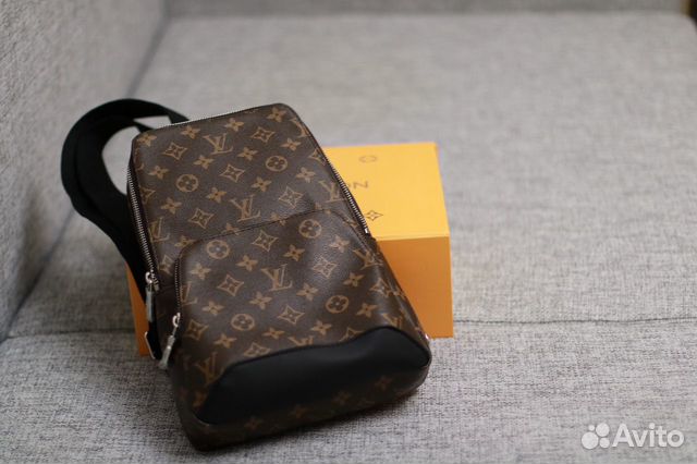 Сумка Louis Vuitton - Avenue Sling Сумка Louis Vuitton - Avenue Sling
