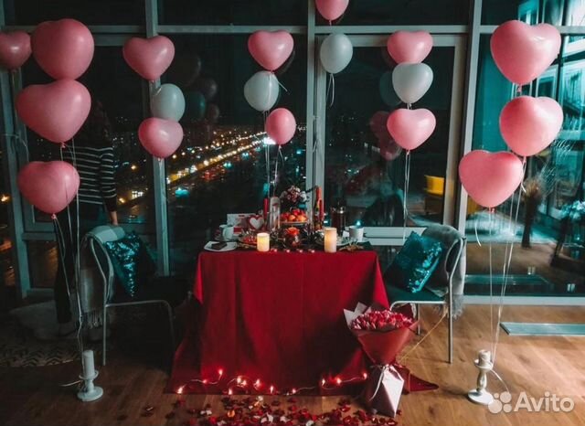 Ужин и свидание в студии с панорамными окнами