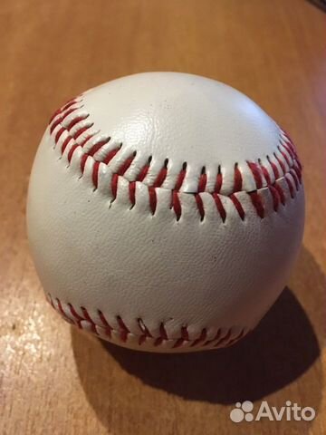 Бейсбольный мяч
