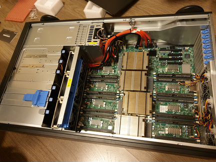 Сервер 4 * Xeon E7-8890 V3 ES 72 ядра 1 Tb DDR3