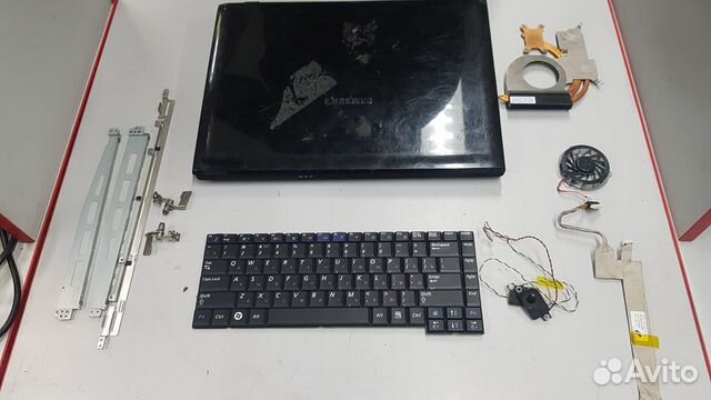 Ноутбук Samsung NP-R70 в разборе