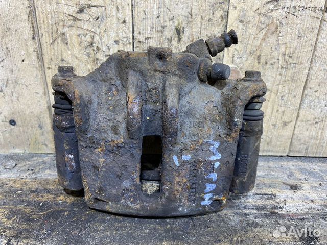 Суппорт передний левый Renault Megane 2 №4