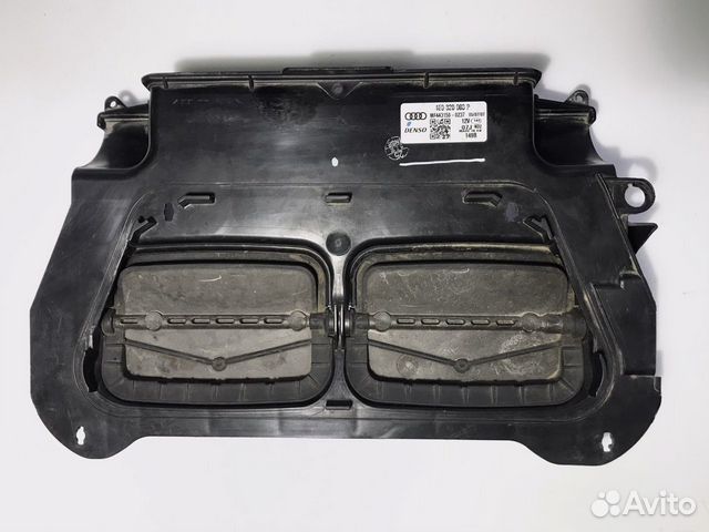 Заслонка подачи уличного воздуха Ауди А8 С8 Д3 Aud