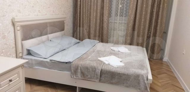 2-к. квартира, 63 м², 2/5 эт.