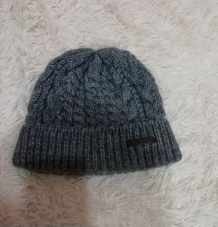 Шапки женские, манишка