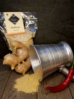 Имбирь молотый. Специи. Пряности. Приправы