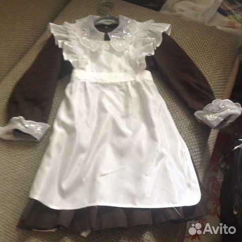 Школьная форма для школьницы