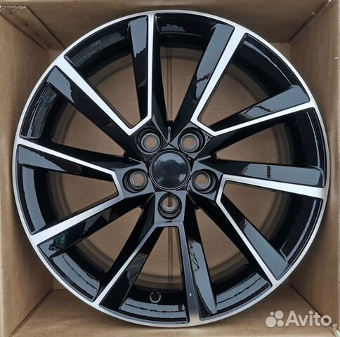 Skoda Rapid, VW Polo R15 новые