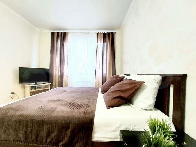 1-к. квартира, 43 м², 2/18 эт.