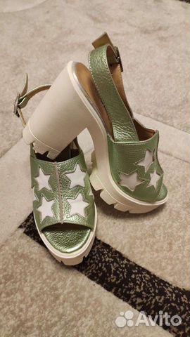 Босоножки кожаные новые 38 размер