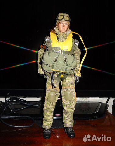 Современные содаты шестого масштаба, высотой 28 см