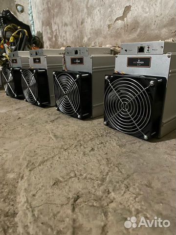 Майнер asic antminer l3+