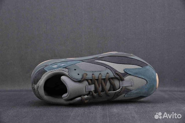 Yeezy Boost 700 Teal Blue