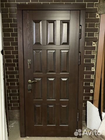 Входная металлическая дверь