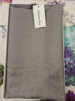 Шарфы и палантины