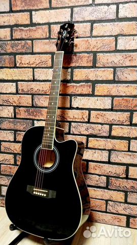 Акустическая гитара дредноут с вырезом (катавеем)