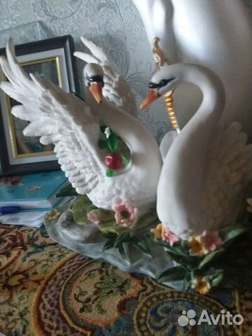Статуэтка Лебеди