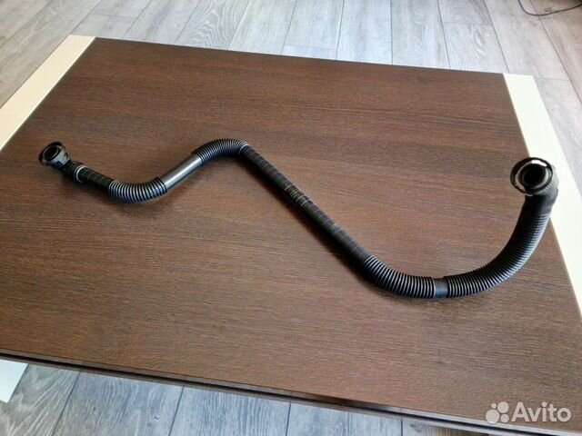 Шланг системы вентиляции Ауди А4 Б5, А6 С5, Passat