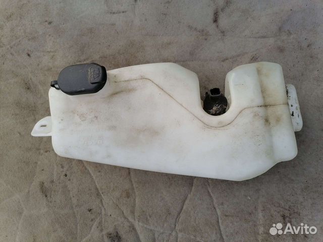 Бачок омывателя с моторчиком Логан