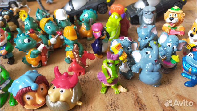 Игрушки из киндеров