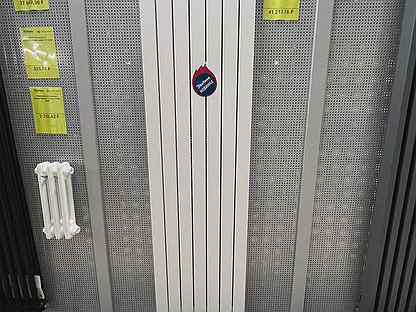 Вертикальный радиатор отопления Piatto 30x60