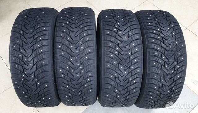 Nokian Tyres Hakkapeliitta 8 SUV 255/60 R18 112T