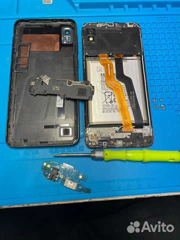 Срочный ремонт iPhone Парнас Алекс Сервис