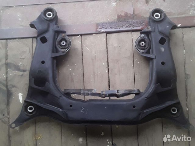 Подрамник VW passat b5/b5+