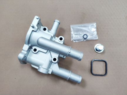 Kорпус термостата Opel Astra