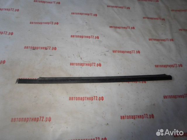 Уплотнитель стекла заднего левого (внешний) Iran K