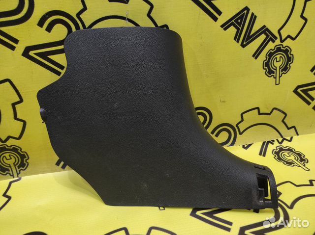 Накладка передней стойки нижняя правая Hyundai