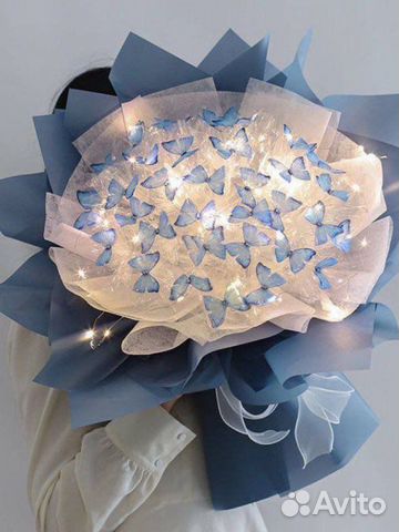 Букет из бабочек светящийся с гирляндой