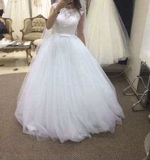 Платье свадебное