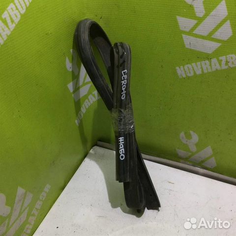 Уплотнитель Киа Серато