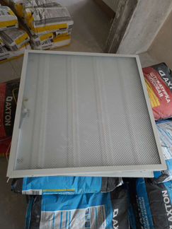 Светодиодный светильник армстронг