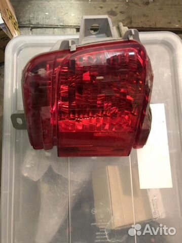 Противотуманный фонарь Toyota LC 200