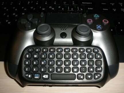 Беспроводная клавиатура для DualShock 4