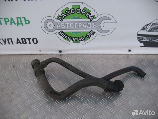 Патрубок радиатора Volkswagen Passat B5 1.6