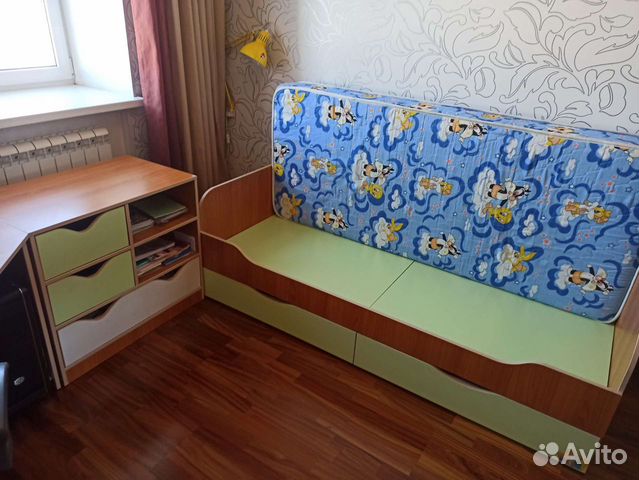 Мебель в детскую комнату