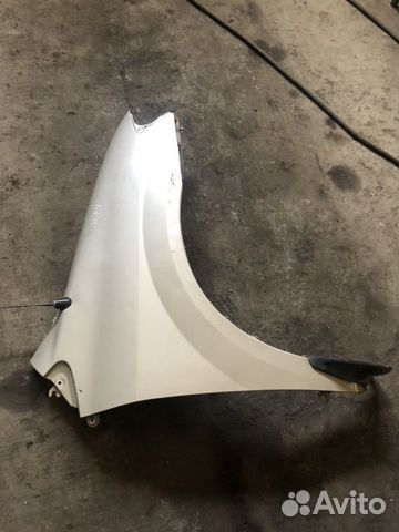 Крыло правое Mazda Mpv 99-06