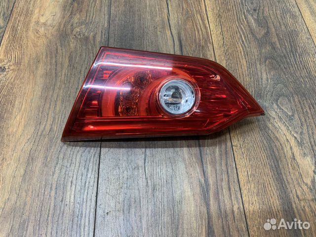 Infiniti Q50 (V37) Фонарь задний внутренний правый