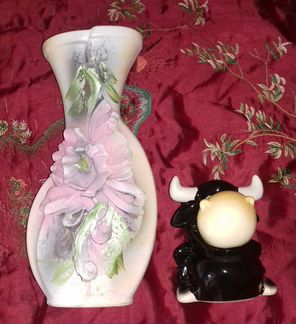 Ваза, статуэтки, валенок