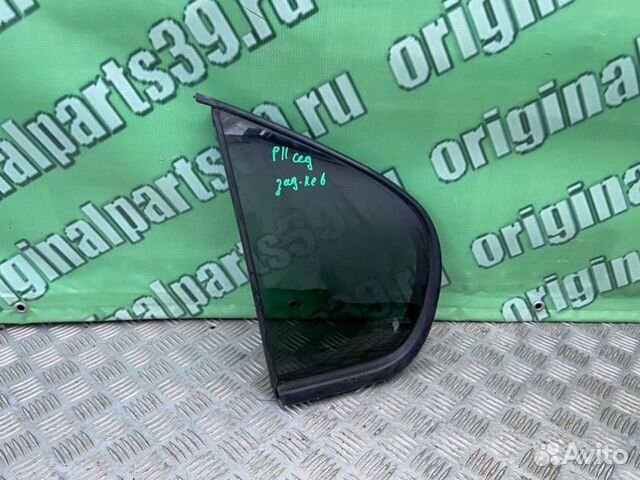 Форточка двери задняя левая Nissan Primera P11