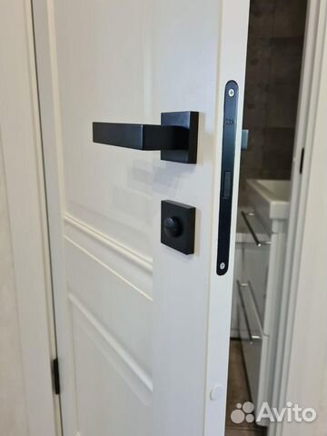 Двери межкомнатные с коробкой