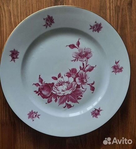 Фарфоровое блюдо гдр