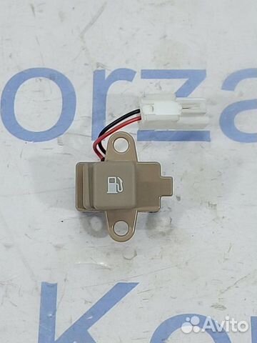 Кнопка открывания лючка бензобака Kia Mohave HM