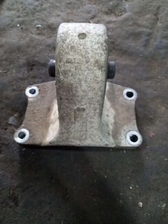 Подушка кпп Ниссан Альмера Классик b10