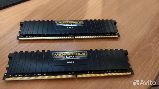 Оперативная память DDR4 16gb (2х8) 3000MHz Corsair